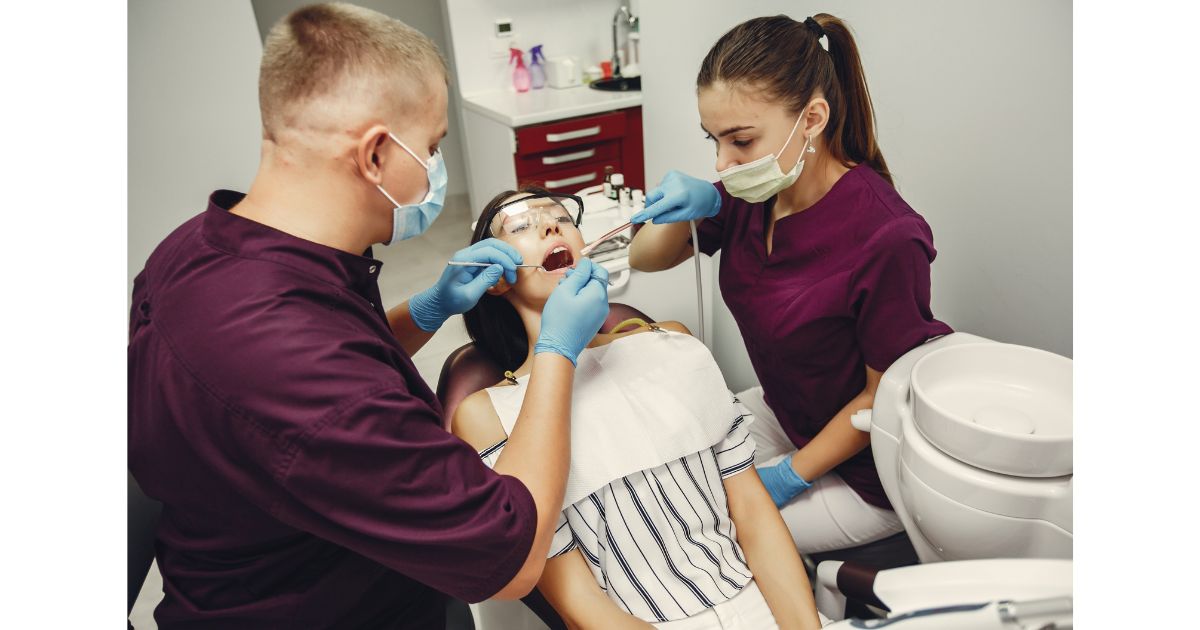 What to Expect During Your First Visit to a Emergency dentist Derby Clinic